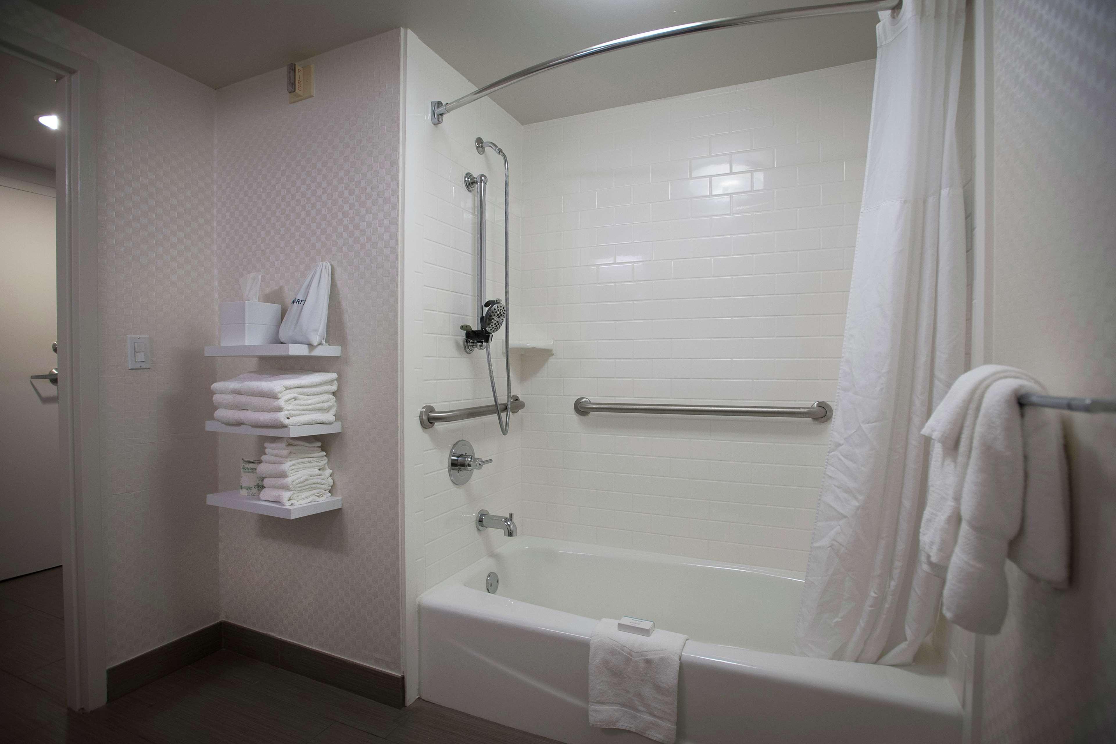 Hampton Inn & Suites New Orleans/Elmwood Harahan Esterno foto