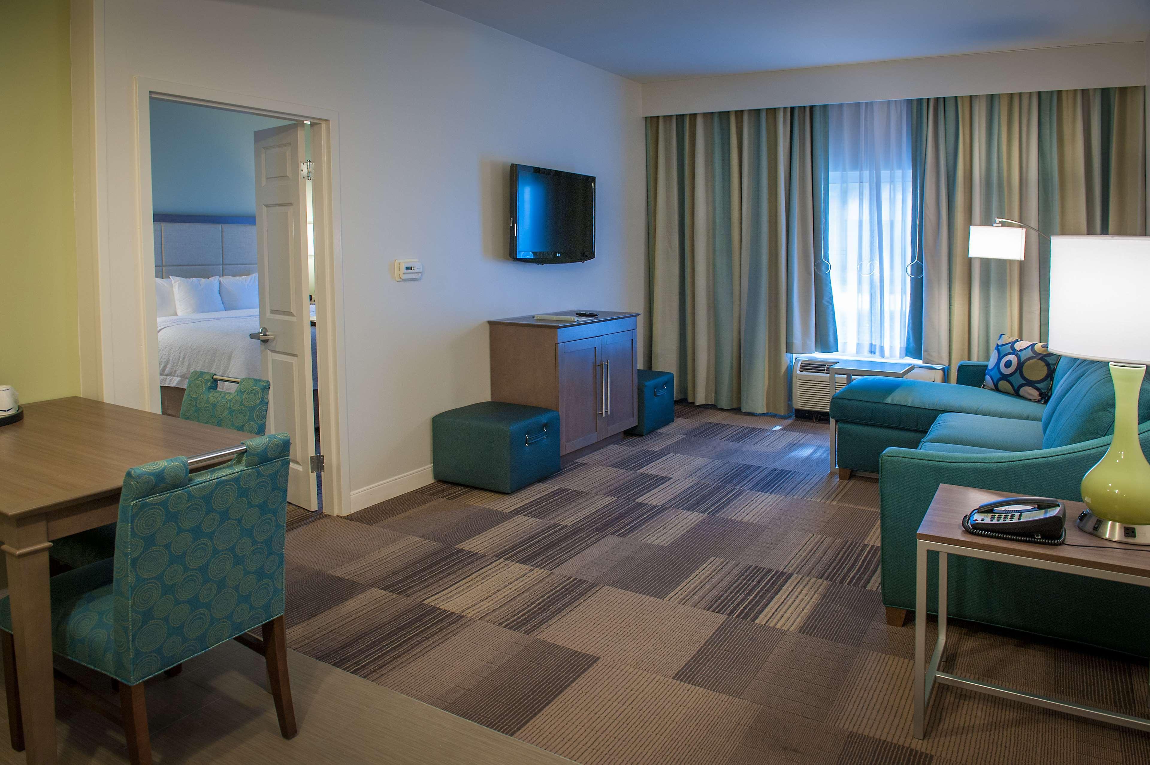 Hampton Inn & Suites New Orleans/Elmwood Harahan Esterno foto