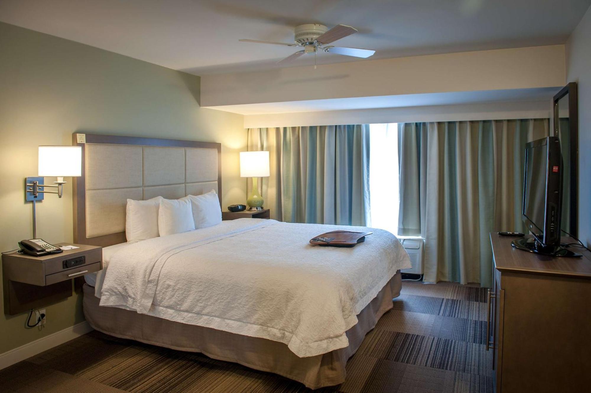 Hampton Inn & Suites New Orleans/Elmwood Harahan Esterno foto
