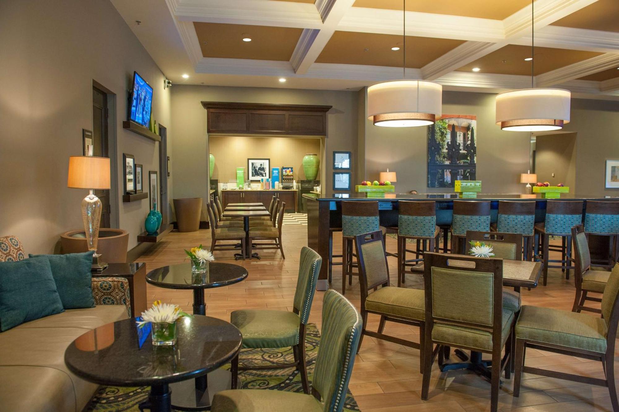 Hampton Inn & Suites New Orleans/Elmwood Harahan Esterno foto